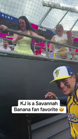 @Kyle “KJ” Jackson #savannahbananas #baseball 