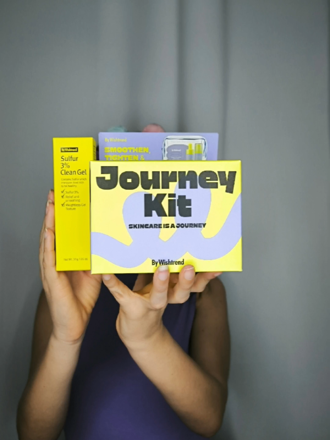 Discover conscious skincare with @bywishtrend — gentle formulas that truly work. 💜✨ 🌿 Journey Kit Bakuchiol Edition: A travel-friendly set designed to improve skin elasticity, texture, and tone without irritation. It includes three minis: • Pore Smoothing Bakuchiol Serum – helps tighten pores and smooth skin with bakuchiol, niacinamide, peptides, and collagen. • Vitamin A-mazing Bakuchiol Night Cream – nourishes and brightens with retinal and bakuchiol. • Vitamin A-mazing Bakuchiol Body Lotion – targets keratosis pilaris, uneven texture, and dark spots thanks to retinaldehyde, AHA, BHA, and bakuchiol. Lightweight and fast-absorbing! All packed in a cute and practical pouch — perfect for skincare on the go 🧳💧 🌟 Also featuring the Sulfur 3% Clean Gel: a powerful spot treatment with 3% sulfur to fight blemishes, control oil, and soothe irritated skin. 🎉 Want to try it? - Use my discount code: PALOMA271994 at @YesStyle  - Influencer program:  https://www.yesstyle.com/es/influencers.html?irirco=PALOMA271994&utm_term=PALOMA271994&utm_medium=infreferral&mcg=influencer&utm_source=influencer&utm_campaign=iriprivate 💬Have you tried any of these? #bywishtrend #bywishtrend_yesstyle #kbeauty #bakuchiol #wishtrend_mandelic #journeykit #bywishtrendcleanser #almondtoner #exfoliatingtoner #Koreanskincare #ad #viral #yesstyle #YesStyleInfluencers #skincareroutine #kbeautylovers #skin #makeup #beauty #KoreanBeauty #SkincareLovers #YesStyleReview #CuidadoDeLaPiel #SkinHydration #RutinaCoreana #GlowSkin #GlassSkin #SkincareProducts #BellezaCoreana #SkinCareTips @By Wishtrend Influencers 