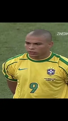 Ronaldo Nazario | #fut #edit #skills #ronaldonazario #fyp #skills 