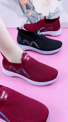 #outfitwanita #sepatuinfort #tiktokshopindonesia #sepatusneakrs #sepatuwanitaterbaru 