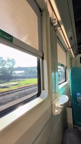 Raja jalur selatan 🔥 #kai #keretaapiindonesia #railfansindonesia #bandung #argowilis 