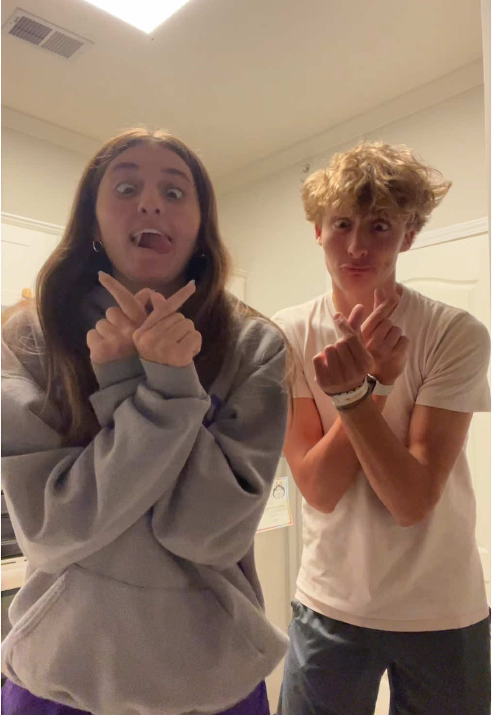 she put my name in yellow 💛@Jeremiah_Lewis #sheputmynameinyellowhearts #twins #sibling #goofy #silly #cringy #tiktok #foryoupage #fyp 