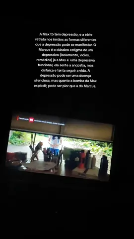 Depois que vira estudante de psicologia, toda série vira uma análise. 