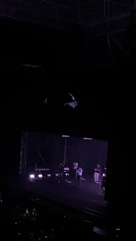 Perseverance- doves 25 on blank canvas jakarta. Pov tribun b @Hindia @Team Hindia @Hindia & Blue Valley Radio #hindia #doves25onblankcanvas #perseverance #wordfangs 