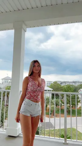 lowkey love this dance #florida #fypシ #jesuslovesyou #dances #dancetok #draft #lovesummer 