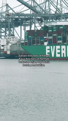 Jangan lelah berproses , kita seperti sampah di saat tidak punya apa-apa #pelautpunyacerita #fypシ゚ 