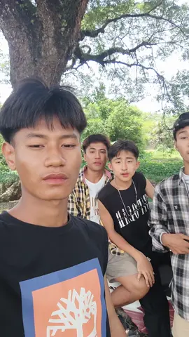 #ပြန်တင်တယ်ဗျူးမတတ်လို့ 