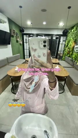 hehe  #4u #bismillahfyp #fotolive #fypage #fyppppppppppppppppppppppp #lewatberanda #gasukaskip📵 #gamon #A #kangen 