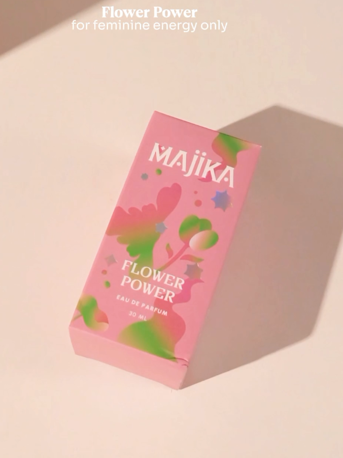 cari parfum yang wanginya enak, nggak bikin pusing, dan tahan lama? majika punya 3 varian yang bisa disesuaiin sama karakter dan suasana hati kamu 🤩 🌸 flower power – aroma floral yang lembut dan feminin, cocok buat kamu yang suka tampil segar dan percaya diri sepanjang hari 🌞 summer paradise – wangi manis dan asam dari cherry & berry, unisex dan pas buat yang aktif dan ceria 🌊 aqua indigo – segar dan maskulin, dengan sentuhan citrus dan woody yang bikin lebih percaya diri, pas buat aktivitas harian ketiganya udah bpom, halal, dan tahan sampai 8 jam, bisa jadi pilihan parfum harian yang simpel tapi tetap berkesan, kamu paling tertarik yang mana? 🌸🌞🌊 #majika #parfum #edp #ugccreator #foryouu 