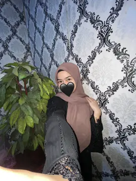 lagunya lewar trus 