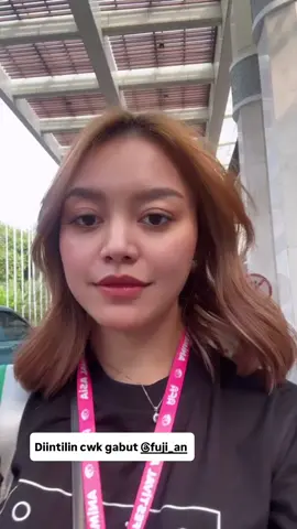kenapa neng baju nya di elap2 pake tissu 🤔?  #fujiantiutamiputri❤️❤️ #fujiantiutamiputri #fujiian🥰🥰🥰 #verrellbramasta 