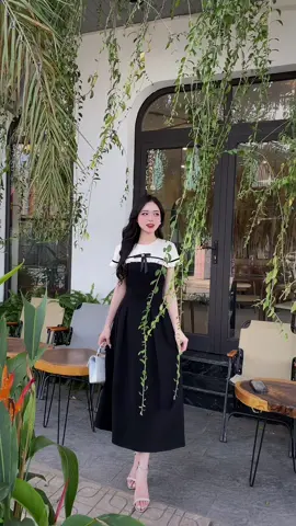 Váy thiết kế cổ tròn trùm vai liền xếp ly, dáng A xoè dài siêu xinh #vaythietke #vaythietkecaocap #vayxinhmoingay🎀 #viral 