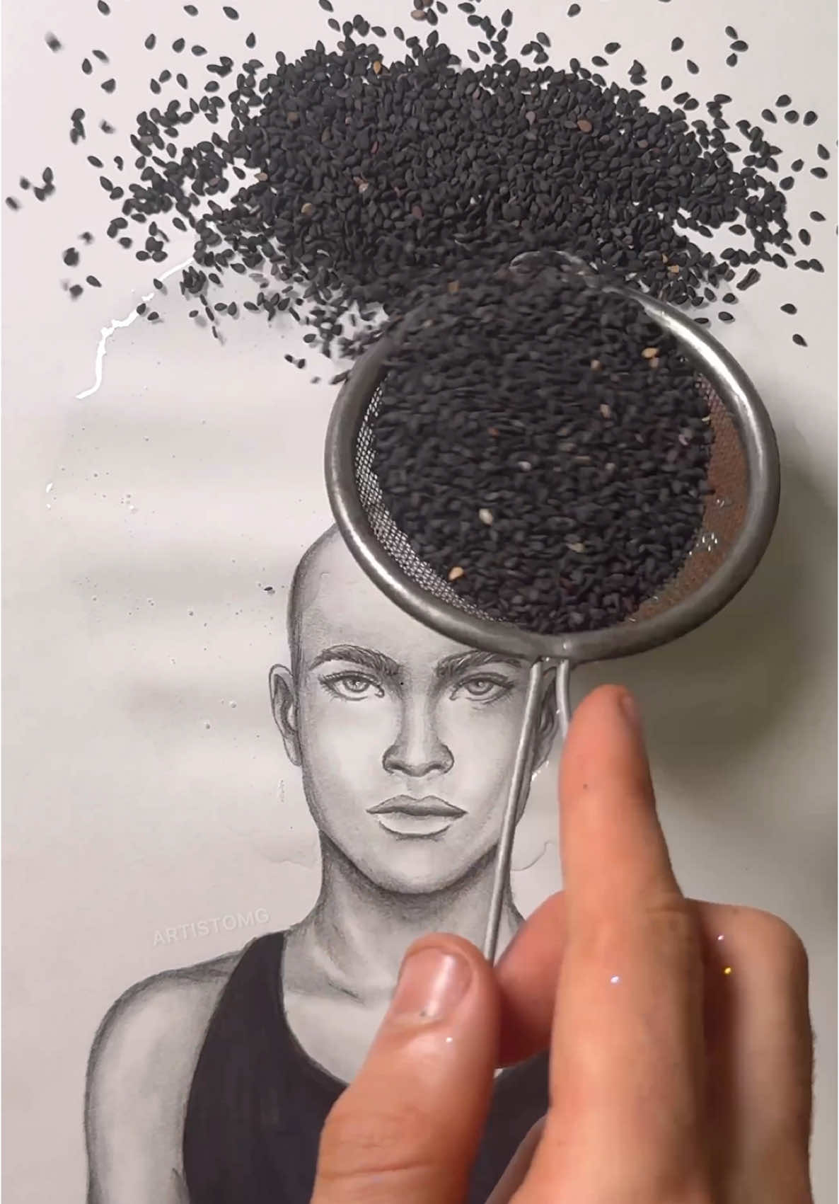 Afro Hair Made of Sesame Seeds and Glitter! ✨🤩 #creative #arts #visualart 