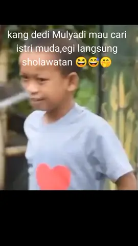 kang dedi Mulyadi mau cari istri muda,Egi langsung sholawat tan,tapi sholawat nya ini bikin ngakak 😅😆🤣#kdm #kangdedimulyadi #dedimulyadi #bapakaing #gubernurjawabarat 