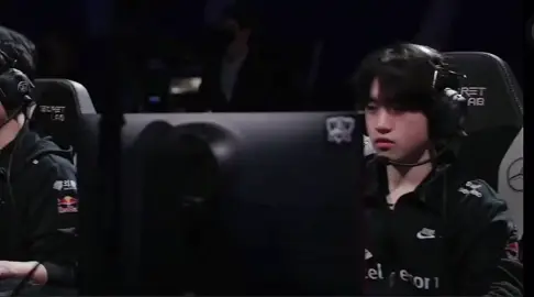 Lại một video về T1 Keria! Khi sự tập trung lên ngôi, khí chất và sức hút tự khắc bùng nổ! #keria #T1 #handsome #CKTG