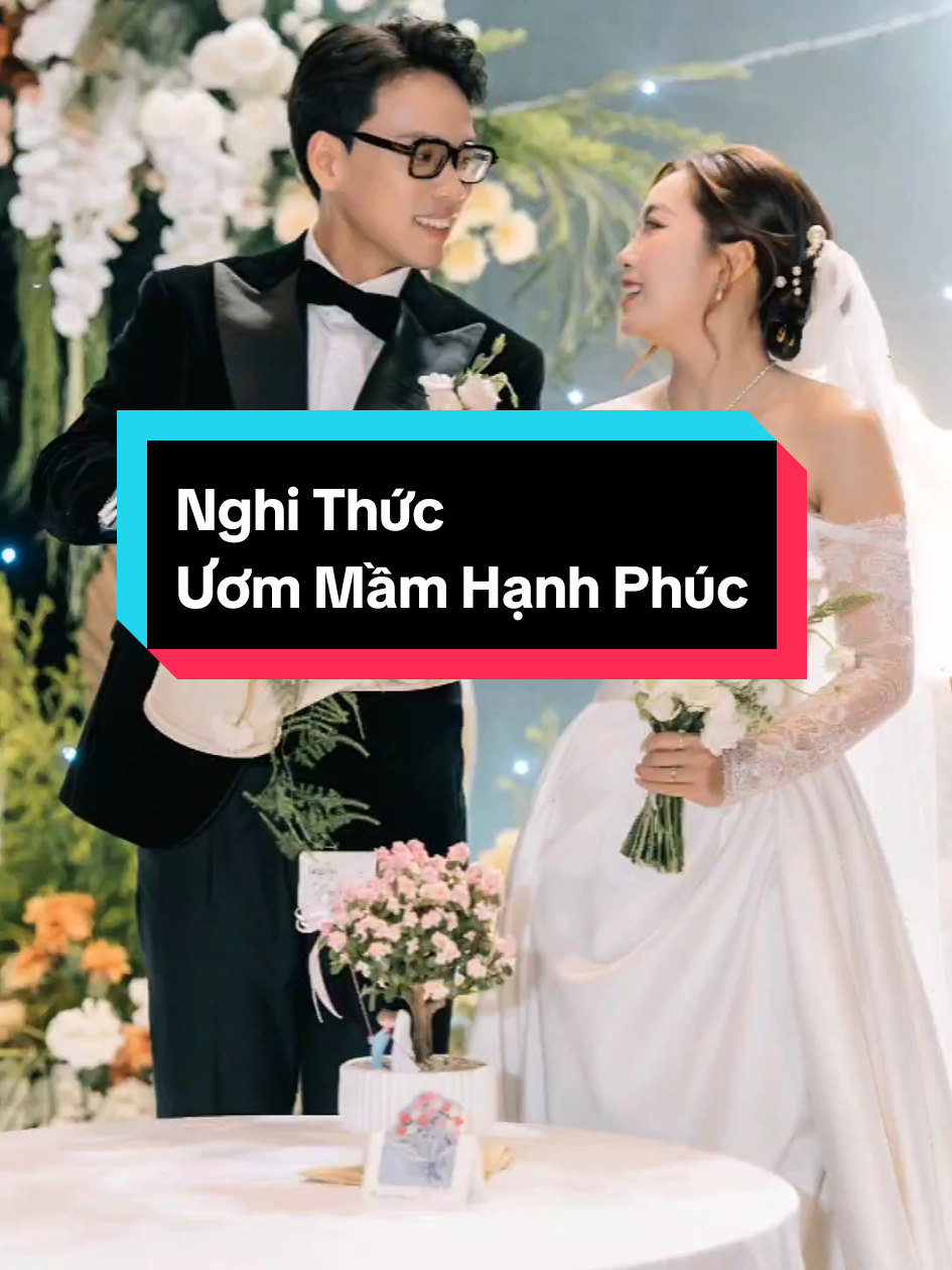 Nghi thức Tưới cây trong đám cưới hiện đại. #mckieuphong #weddinghost #storyteller #mcdamcuoi #leanhoi #levuquy #lethanhhon #mctieccuoi  #luxurywedding #vows #Intimatewedding #privatewedding #destinationwedding 