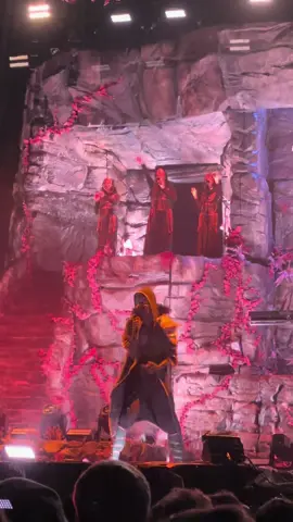 caramel 🖤 #sleeptoken #eveninarcadia #caramel #rockimpark #vessel #sleeptokenworship 