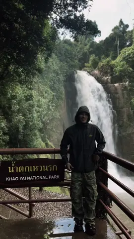 🥷🏼⛰ #น้ําตกเหวนนรก #เขาใหญ่ #อุทยานแห่งชาติเขาใหญ่ 