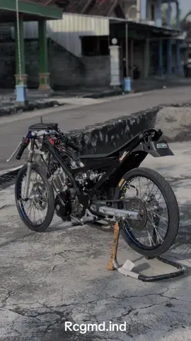 Fu Porting 155 KHS Family  Made by : YB55 Racing Boyolali #yb55 #yb55racing #madeinboyolali #fuporting #khsfamily #dragbike #boyolali24jam #fyp #fyppppppppppppppppppppppp 