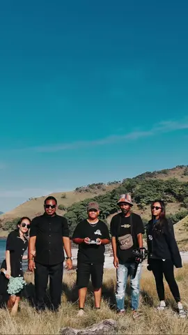 Pulau Solor Lamakera #fypシ゚viral #cokhezcinema #nttpride🏝🔥fypシviraltiktokfyp #fyppppppppppppppppppppppp #fyppppppppppppppppppppppp #flores #solor #lamakera 