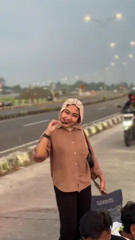 Wayah e Ngopi Karo Nyate lek kaji🌅☕️