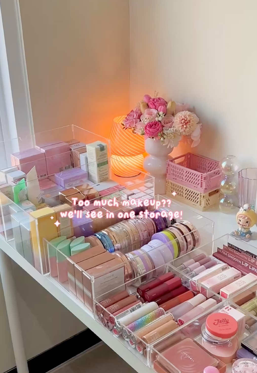 Fits everything, literally😭😭💗 @Acrylic Shop ID  [link no.09] #acrylicstorage #makeuporganizer #makeup #rakmakeup #skincareorganizer #acrylic 