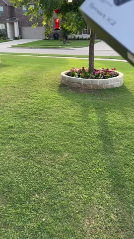 AOCHUAN 8.0 anti shaking stabilizer with face tracking and body tracking. Selfie stick extension and easy zoom function. Best gimbal on the market, get yours today. ##aochuan##gimbal##gimbalstabilizer##tiktokshop