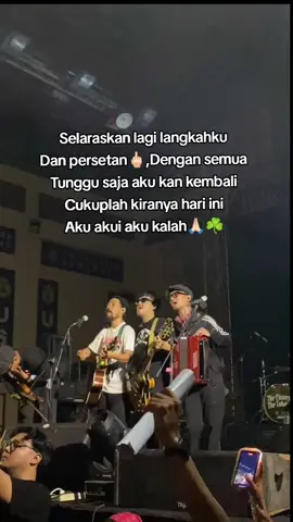 biarkan berlari, Aku akui aku kalah 🖕🏻🙏🏻☘️ #biarkanberlari #theclovesandthetobbaco  #tcatt🍀🍀 #celticpunk #quotes  #🍀🍀🍀🍀 #lirik #semanggiberdaun4 