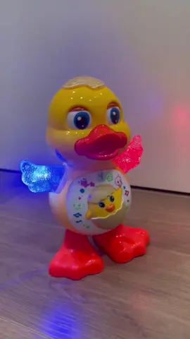 Đồ chơi chú vịt nhảy múa phát nhạc cho bé 🐣🐥🐣