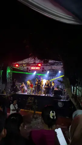 Ngageser heula 😭😂😂#blmusik #sinkaxun @Sinkasan7 #masukberandafyp #foryoupage 