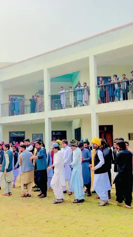 university attan with friends 🫶#foryou #plzzviralvido😭😭🙏🙏💔💔💔💔💔 #attanlover #tiktokteamunfreezmyacount😥🙏 #gomaluniversitydikhan #madicalstudents💉💊 #500kviews @❤️‍🔥AMiR BTNi🫤 🫷 @Syed Rahim Mehsud 