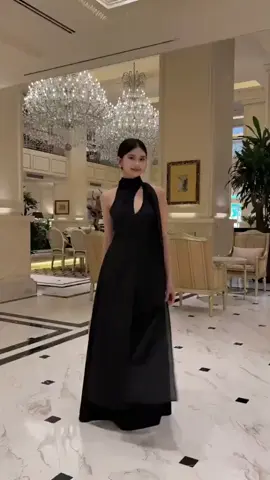 Đầm Lụa Dài Tứ Thân Dự Tiệc -  Váy Lụa Dài Tứ Thân Cách Tân Cổ Yếm Sang Trọng #damthietke #vaylua #damdutiec #tipsphoidoxinh #thoitrangnuhottrend