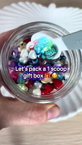 Let’s a package a 1 scoop mystery beauty gift box … these boxes are now available on my Shopify, alongside lots of beautiful gifts 🎁 🥰  #mysterybox #mysteryscoops #scoops #scooporder #mystery #beauty #beautygift #beautybox #giftshop #order #packanorderwithme #shopify #etsy #SmallBusiness #smallbiz #support #scooporder #team #blowup