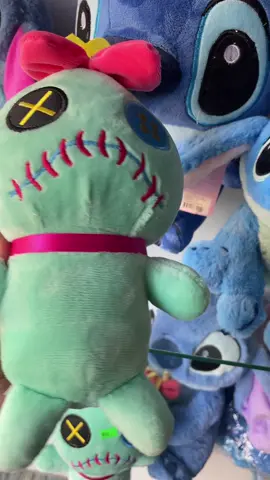 ✨¡Nuevo hogar para este tierno peluche!✨ ¿Fan de *Lilo & Stitch*? 🩵 Este Scrump adorable está buscando dueño 😍 Perfecto para decorar, abrazar o regalar 🎁 📦 Entrega inmediata | 🧵 Hecho con amor 🥰  Síguenos ☺️ #liloandstitch #stitch#trapos #liloystitch #liloystich #Peluche #Scrump #LiloYStitch #Venta #Kawaii #TikTokFinds #PelucheTierno 