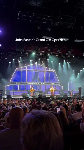 I cannot stop watching this @John Foster #johnfoster #grandoleopry #nashville #countrymusic #americanidol 