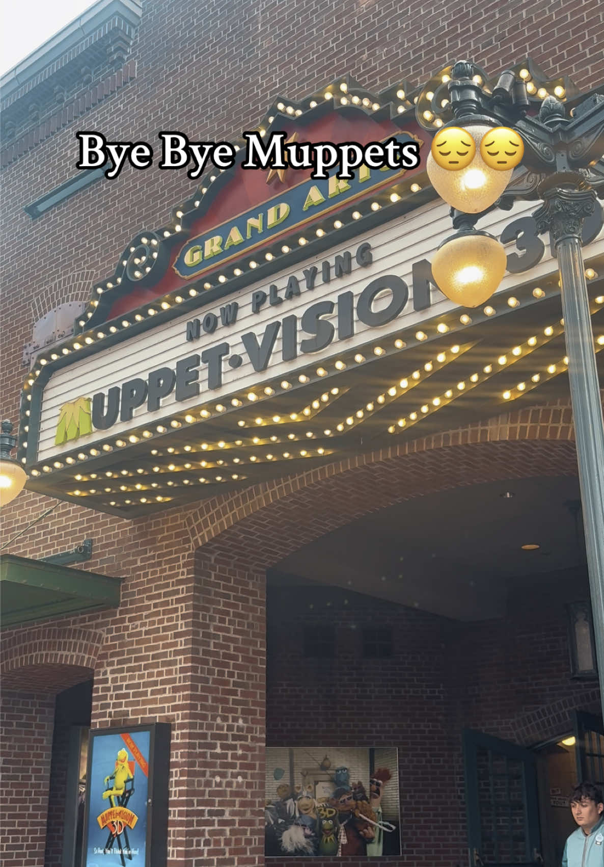 Bye for now 😔 See ya at rockin roller coaster! #muppets #muppetshow #muppetvision3d #kermit #kermitthefrog #disneyadult #hollywoodstudios #disney #disneyworld 