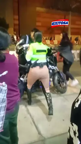 🔴🔵 Se viraliza motociclista agrediendo a agente policial #noticias #noticiastiktok #noticiasperu #información #exitosa #exitosanoticias #perú #ahora #videoviral #viraltiktokvideo #denuncia #justicia #PNP #pnpperu