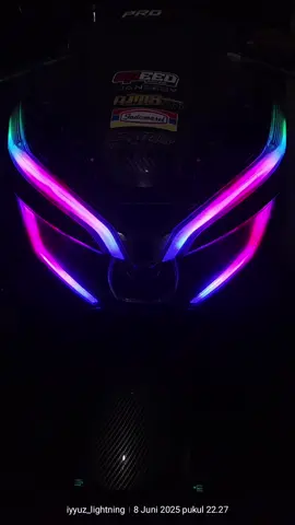 triple biled AES full android pcx 150 #biledprojector #aesexperience #bangil #aes #pasuruan #bangilpasuruan #triplebiledpcx #biledaes #iyyuzlighting #biledaes #iyyuzlighting #lampubangil #biled #lampualismotor 