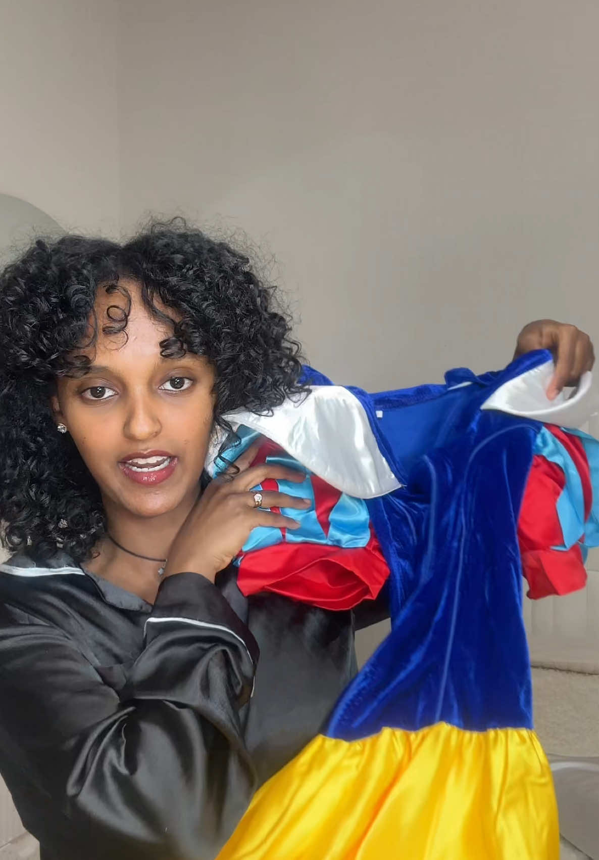 Can’t wait to show you guys what I’ve been working on 🤍 #ረዚና #ስርኩልmakeupschool #ስርኩልmakeupstudio 