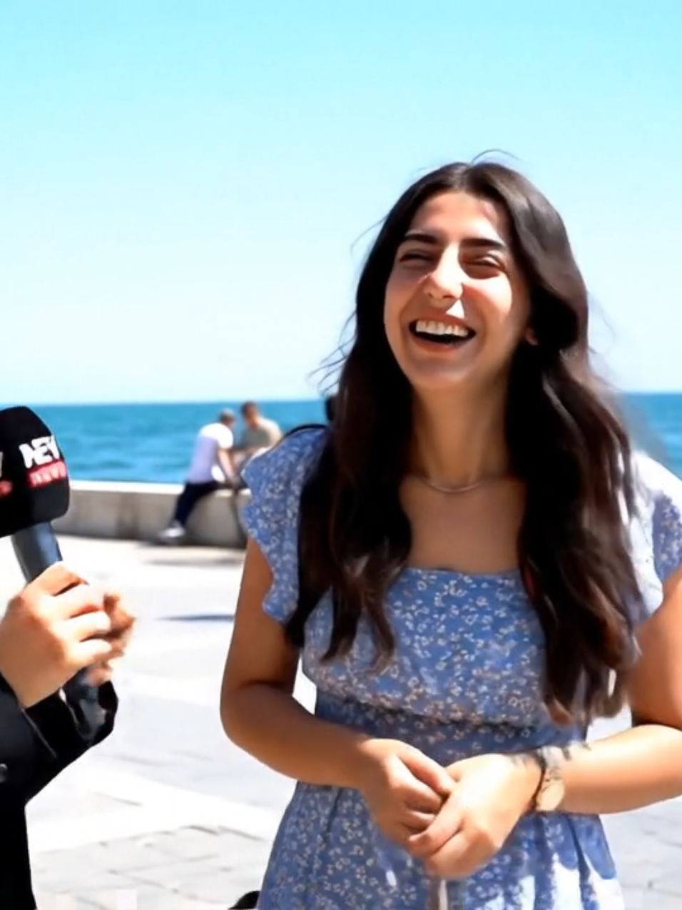 En son kime verdin ?  Küfürbaz Medya Yapay Zeka AI Haber sunumları  . #turkiye #istanbul #ankara 
