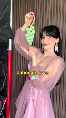 Jabón de uvas 🍇🧼🫧 #tutorial #DIY #decoracion #jabon #hogar #nadaesloqueparece #manualidades 