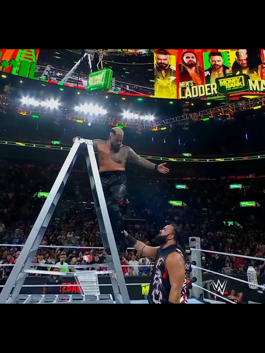 The Last 5 min before betrayal 💔 Men's #MoneyInTheBank  #JacobFatuAllGasNoBrains #for #WWE #foryou #Wrestling #рек #SoloSikoa    #fypツ #MITB #foryourpage #JacobFatu 