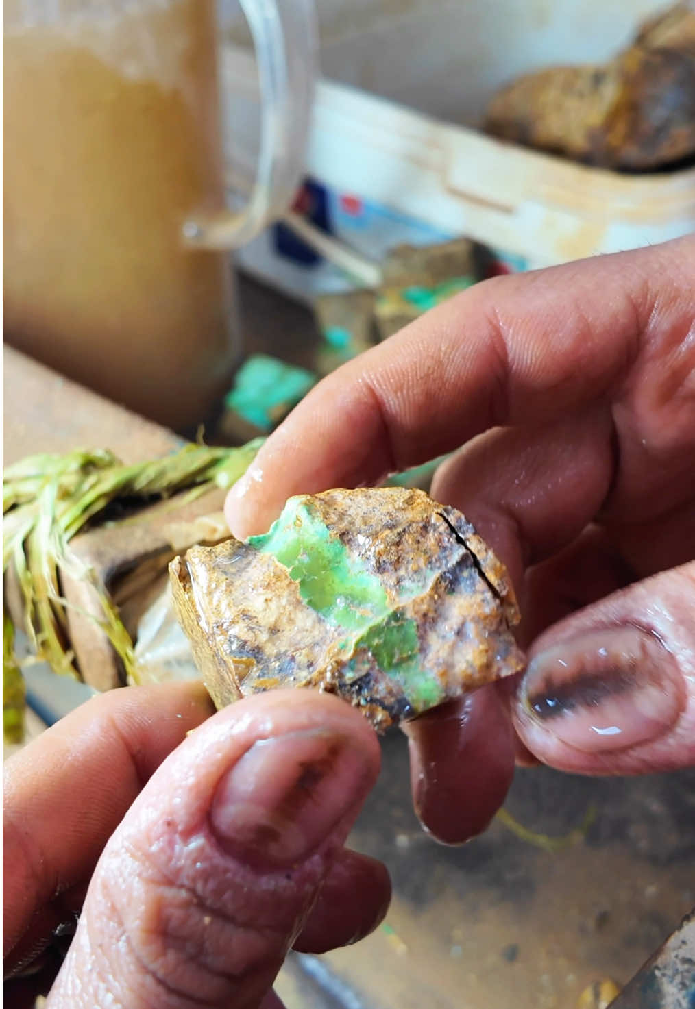 Green raw turquoise  . #turquoise #turquoisestone #turquoisejewelry #rawturquoise #jewelrymaking #greenturquoise #blueturquoise #preciousstones 