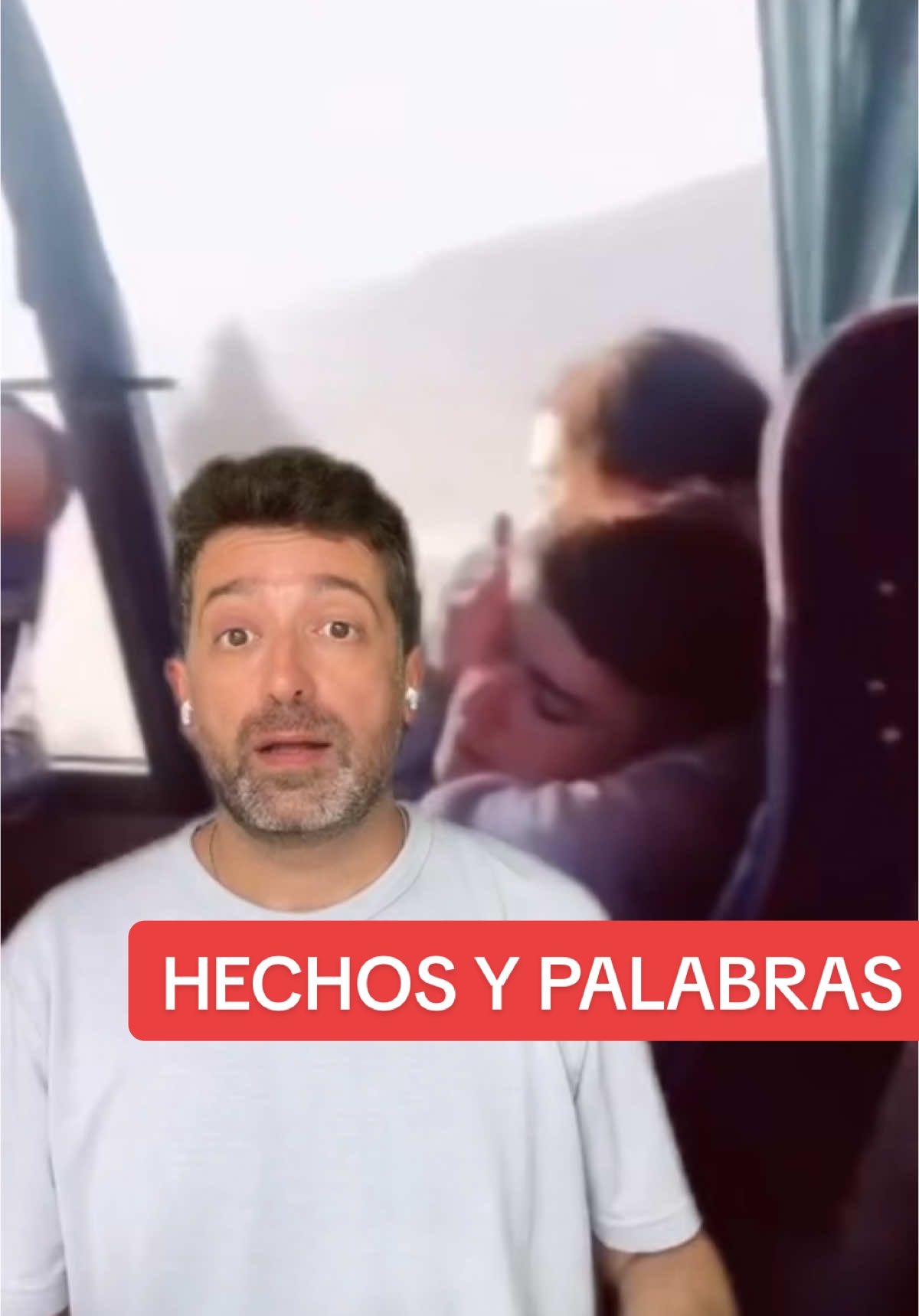 #Lenguajecorporal #lenguajenoverbal #comunicacionnoverbal #bodylanguage #gestos 