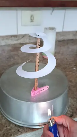 experimento de termodinâmica do papel que gira ✩.ᐟ