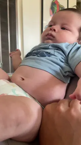 Little pop belly baby • • • #baby #momlife #babyboy #babybelly #diaper 