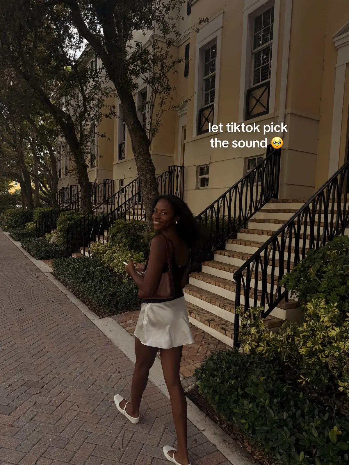 like is that what @TikTok thinks of me? 🥹 #tiktok #trend #fyp 