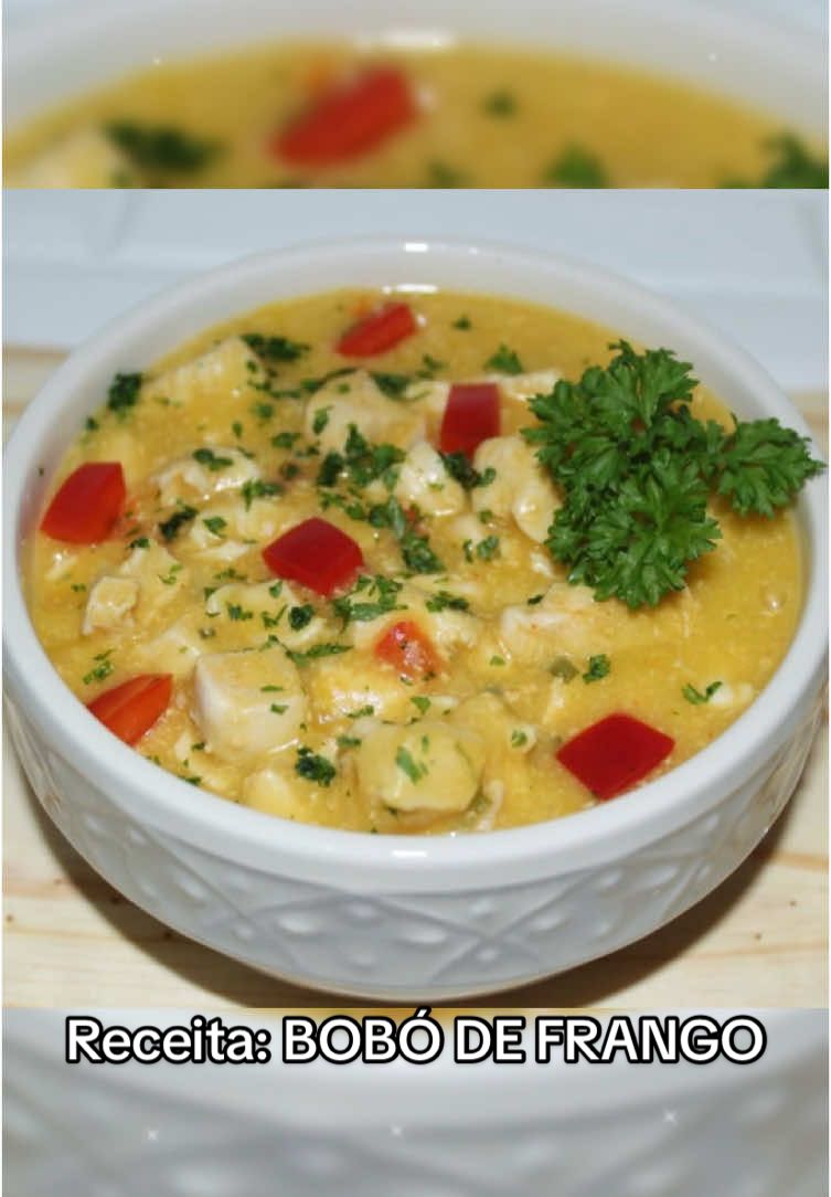 Já salva essa receita super delícia - BOBÓ DE FRANGO: o melhor! 😋🥥👌🏼 Ingredientes: 500g de Peito de frango em cubos pequenos; 2 xícaras de Aipim (mandioca) cozido; 1 xícara de Leite de coco; 1/4 de xícara de Pimentão vermelho picado em cubinhos; 1/2 Cebola picada; 2 dentes de Alho médios picados; 1/2 Limão Tahiti; Salsinha a gosto; 1 colher de sopa de Azeite de dendê; 1/2 colher de sopa Azeite de oliva;  1/2 colher de sopa de Colorau;  Sal e pimenta preta moída a gosto.  Modo de preparo: Tempere o frango com limão e sal e reserve, deixe pegar tempero por uns 20 minutos. Em uma panela aqueça o azeite de oliva, doure o alho, o pimentão e a cebola. Junte o colorau, refogue e acrescente o frango. Misture tudo e vá mexendo algumas vezes até que o frango esteja quase cozido. Em um processador de alimentos bata o aipim com o leite de coco. Coloque essa mistura na panela, adicione o azeite de dendê e misture bem. Deixe cozinhar por cerca de 10 minutos em fogo baixo, mexendo sempre para não queimar. Ajuste o sal e finalize com a salsinha picada. Rendimento: 4 porções  #bobodefrango #comidadeverdade 