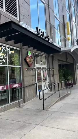 📍KILWINS ICE CREAM 299 DEMONBREUN ST NASHVILLE, TN @Kilwins #icecream #nashville #nashvillerecommendation #nashvilleicecream #icecreamshop #nashvilleplacestovisit 