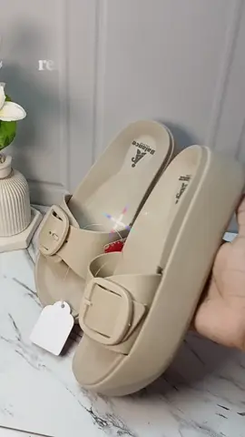 Sandal Wedges Karet Wanita A balance  ringan dan nyaman dipakai #sandalwanita #sandalkaret #sandalselop 